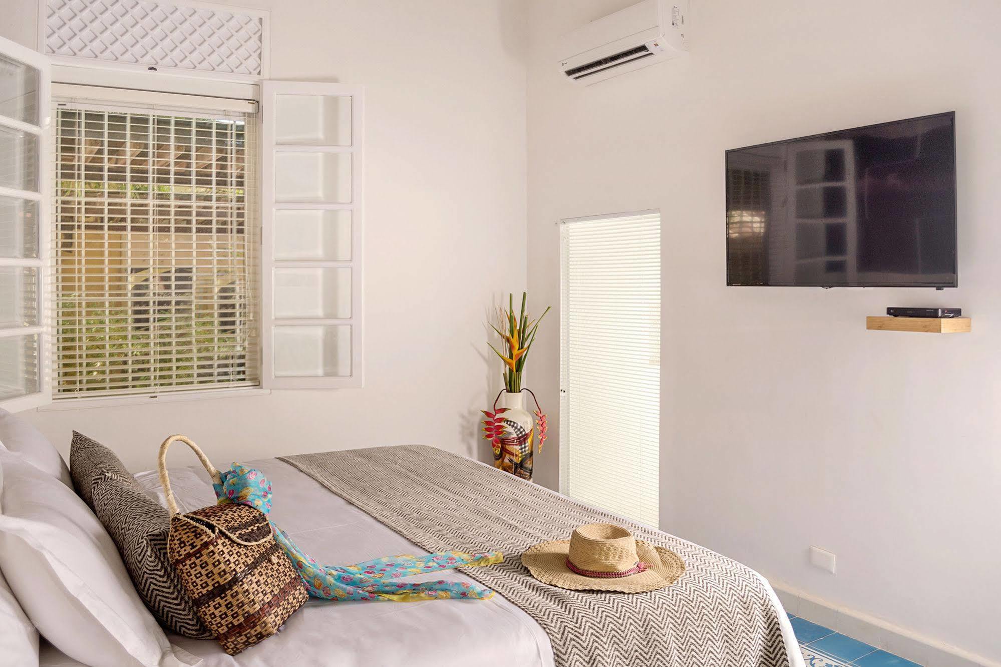 Placita Vieja Hotel Boutique Spa ซันตามาร์ตา ภายนอก รูปภาพ