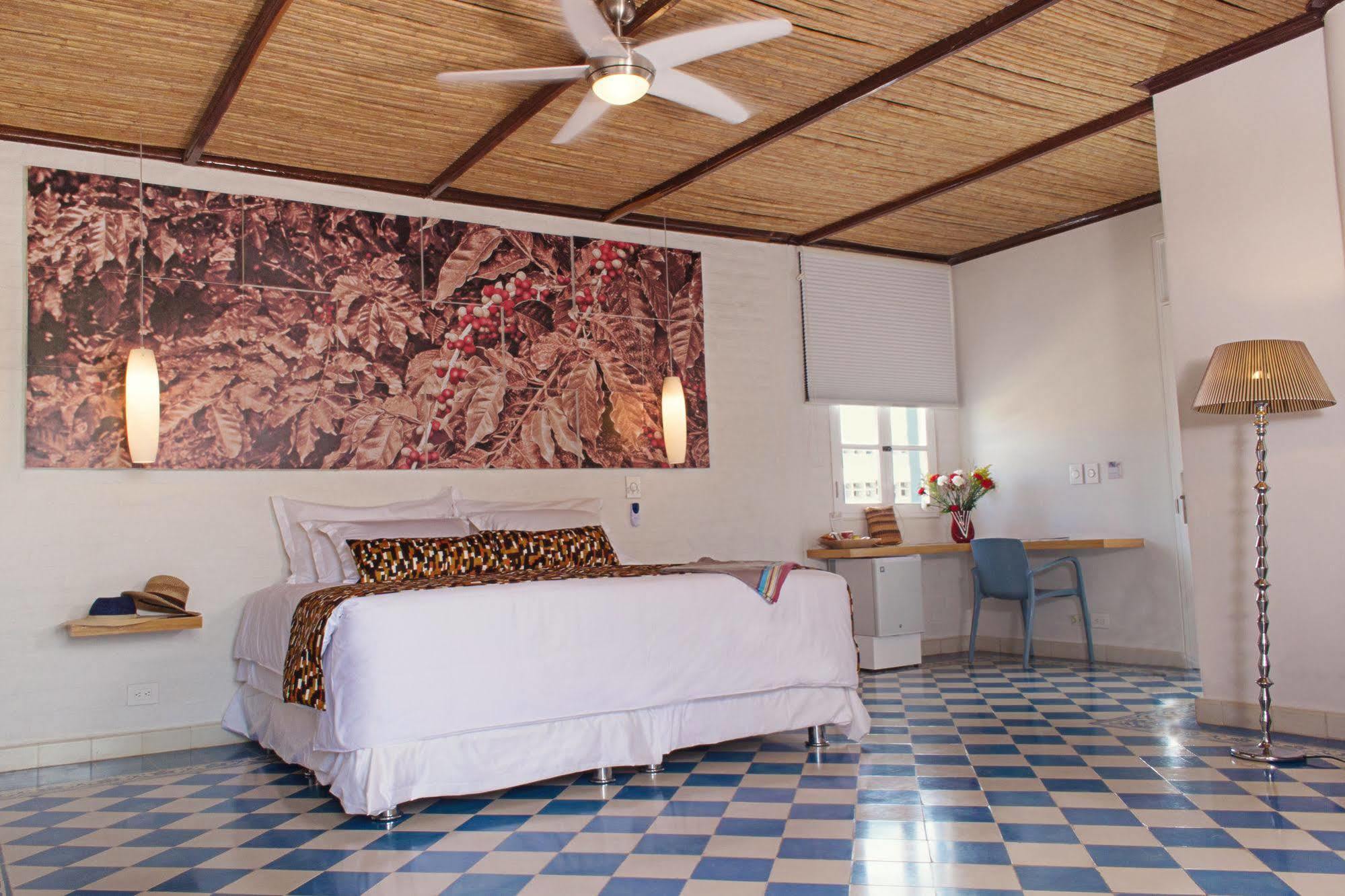 Placita Vieja Hotel Boutique Spa ซันตามาร์ตา ภายนอก รูปภาพ