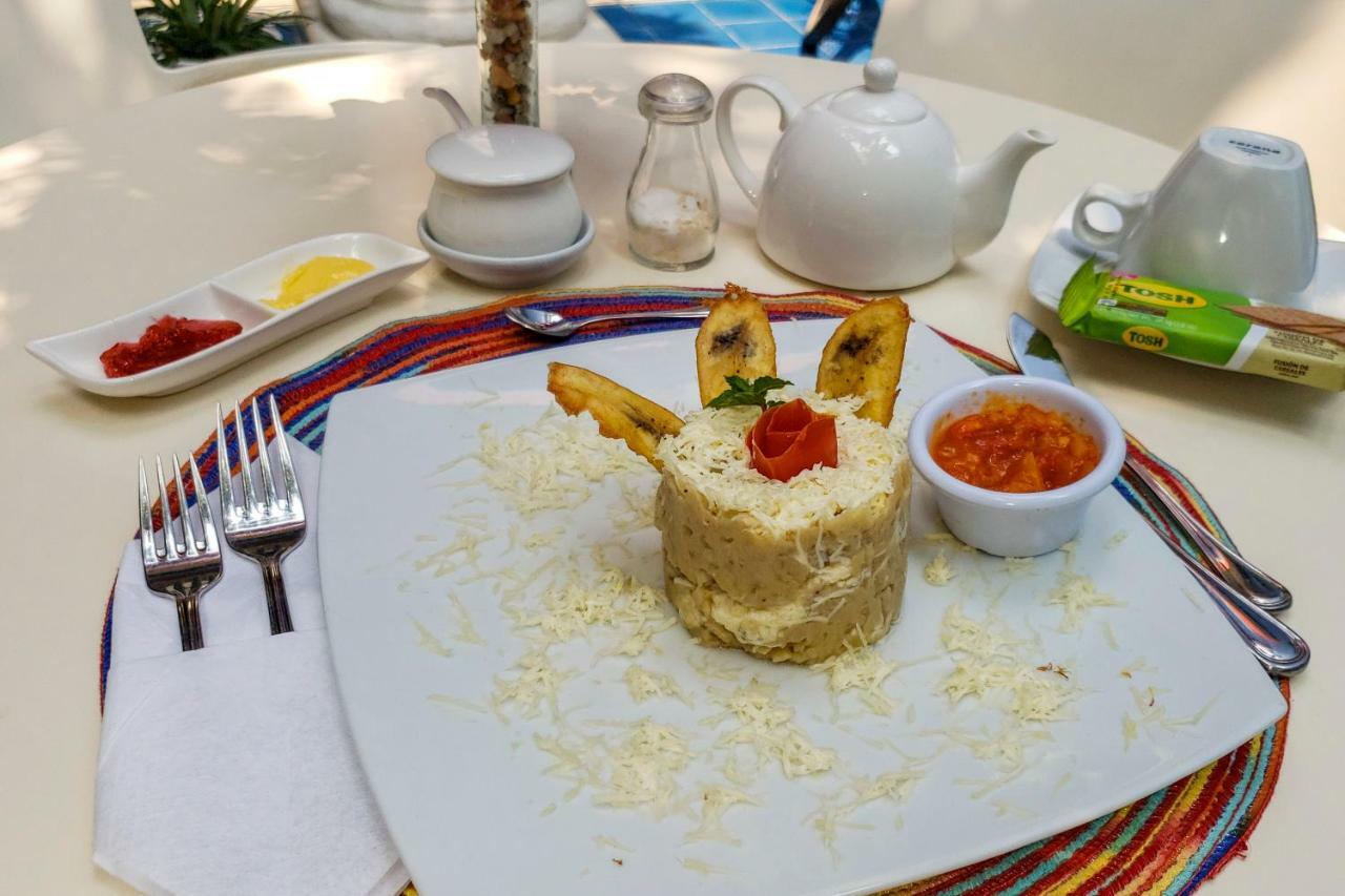 Placita Vieja Hotel Boutique Spa ซันตามาร์ตา ภายนอก รูปภาพ